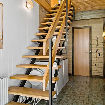 Vakantiehuis Stunning In With Wifi Højslev